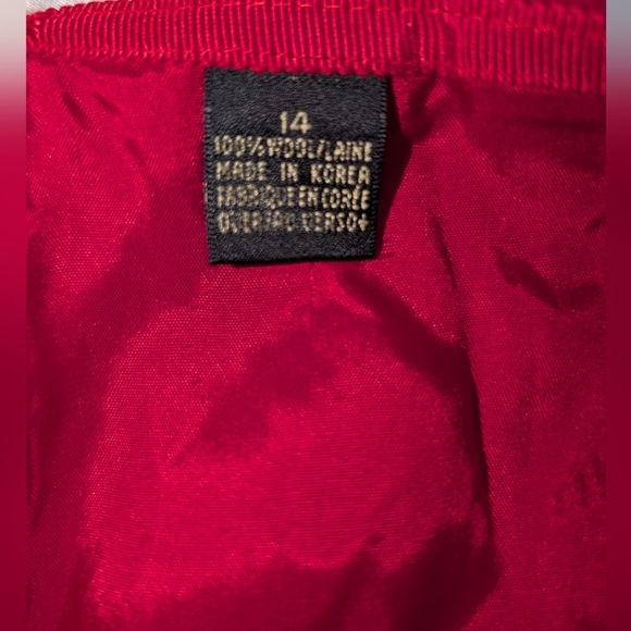 Vintage Dana Buchman Womens 14 Red Midi Skirt 100% Wool Contemporary Office - Picture 5 of 6